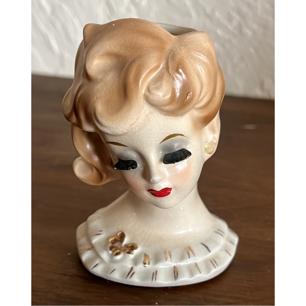 💄NAPCO brand Vintage Lady Head Vase Blonde Hair Makeup Perfume Holder Vanity💄
